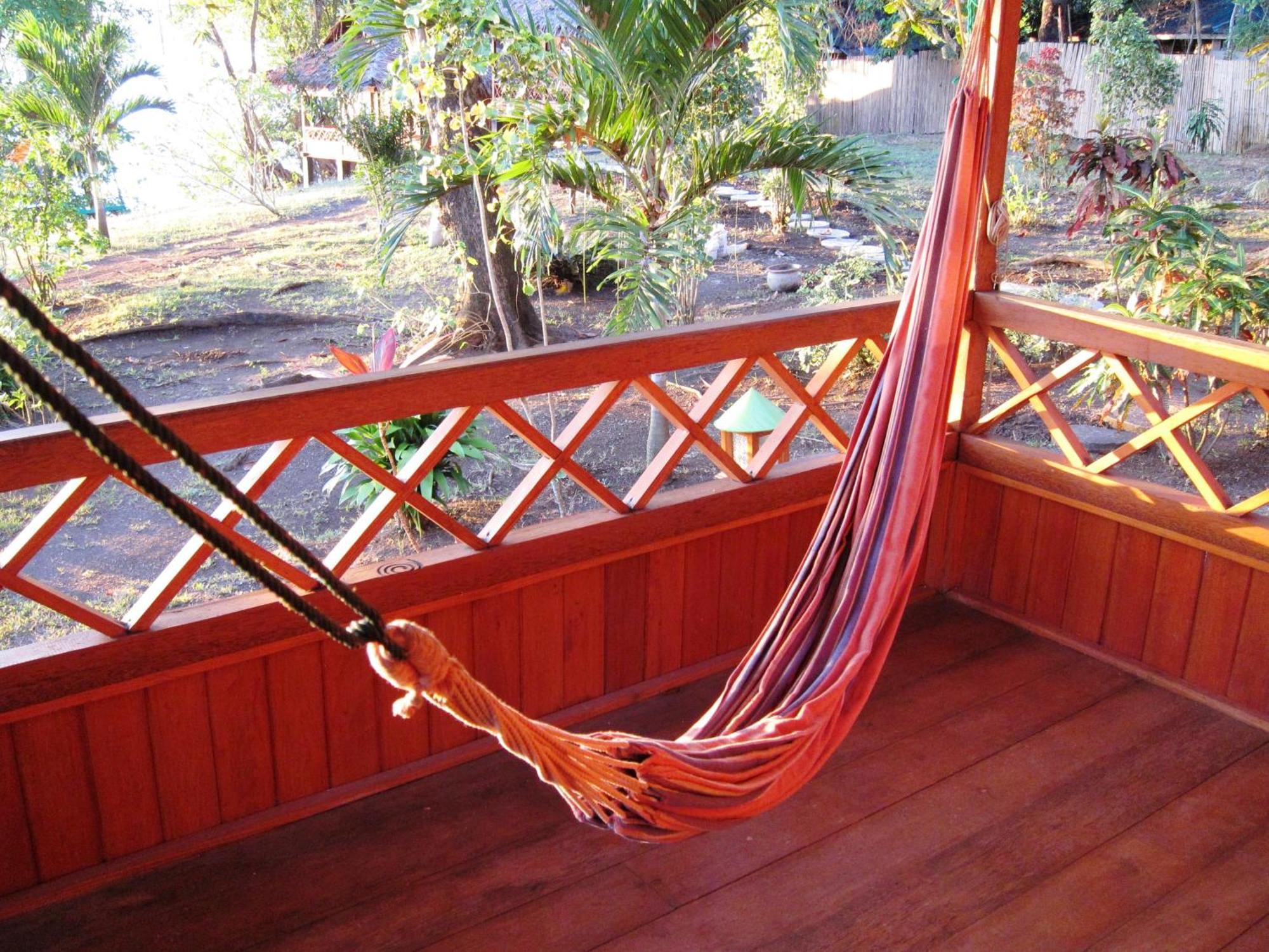 Raja Laut Dive Resort Bunaken Habitación foto