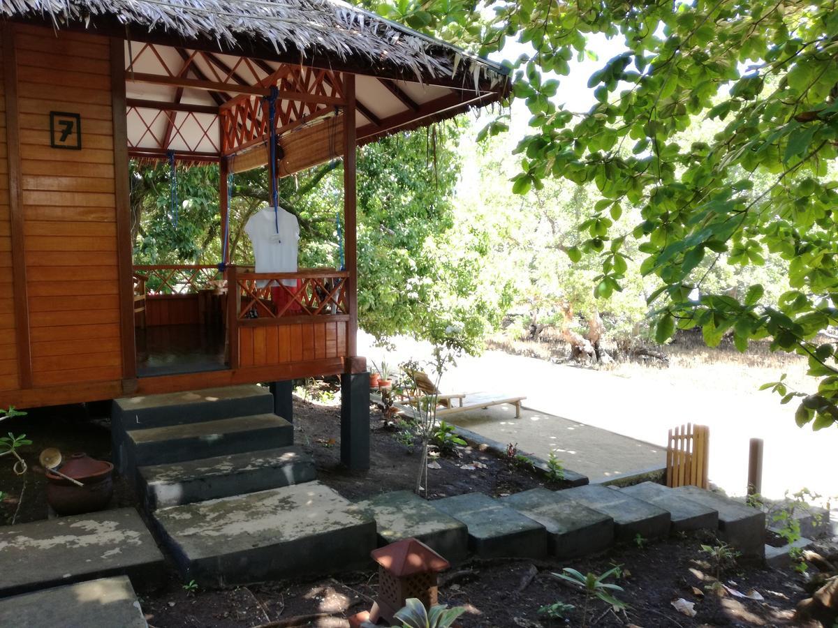 Raja Laut Dive Resort Bunaken Habitación foto